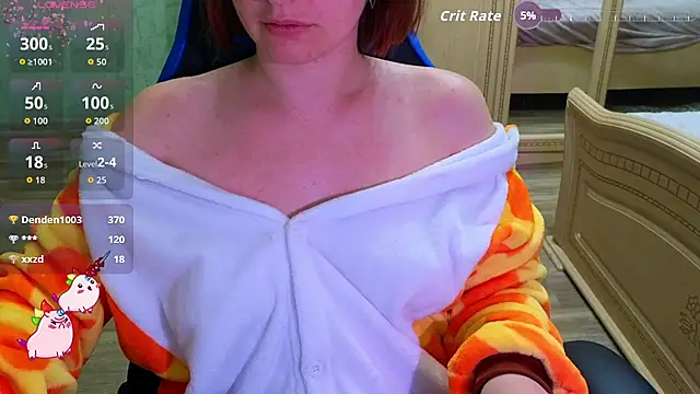 Snapshot of DanaMartina chatting on 10.24.25 DanaMartina online show from 10.24.25