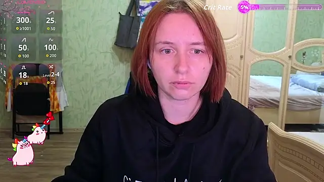 Snapshot of DanaMartina chatting on 10.26.25 DanaMartina online show from 10.26.25