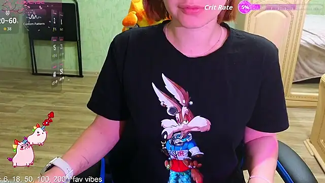 Snapshot of DanaMartina chatting on 10.31.25 DanaMartina online show from 10.31.25