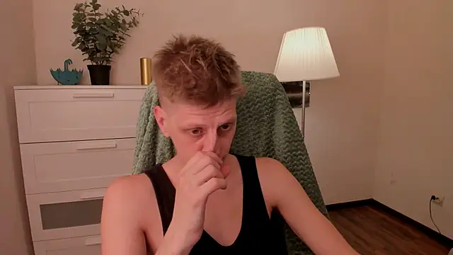 Snapshot of slim_andy chatting on 11.09.25 slim andy online show from 11.09.25