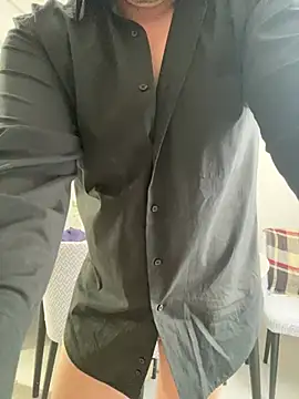 Snapshot of burakking chatting on 03.13.26 burakking online show from 03.13.26