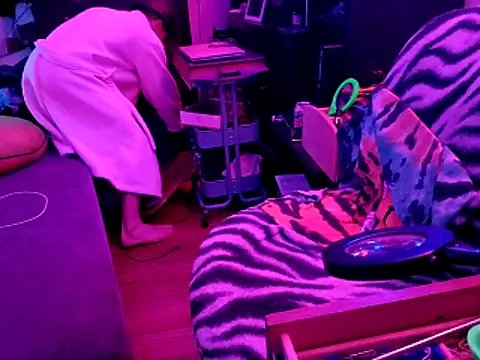 justinewe69 online show from 03.31.26