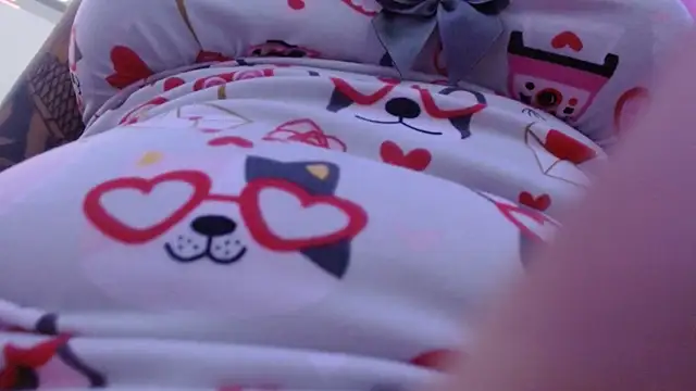 IsabellaVegaa online show from 02.05.25