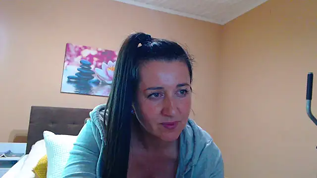 Snapshot of Gia888888 chatting on 03.22.25 Gia888888 online show from 03.22.25