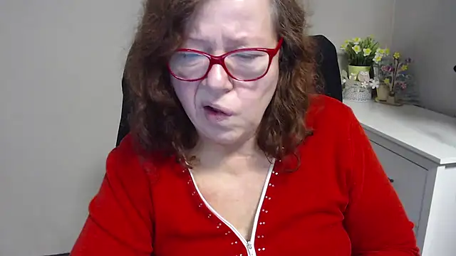 Adelewildx online show from 02.11.25