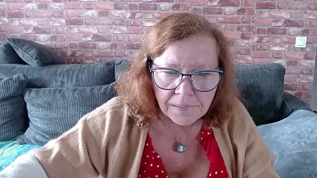 Adelewildx online show from 09.14.25