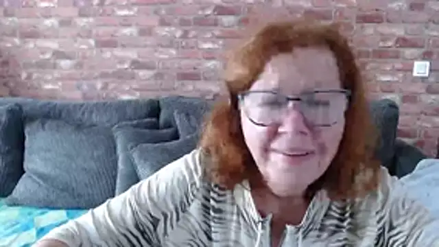 Adelewildx online show from 10.25.25