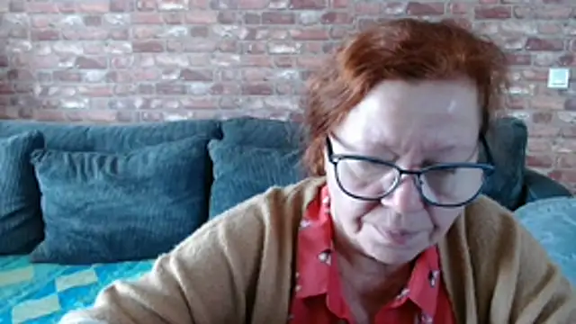 Adelewildx online show from 11.15.25