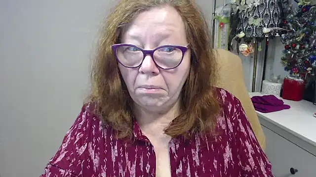 Adelewildx online show from 02.03.26