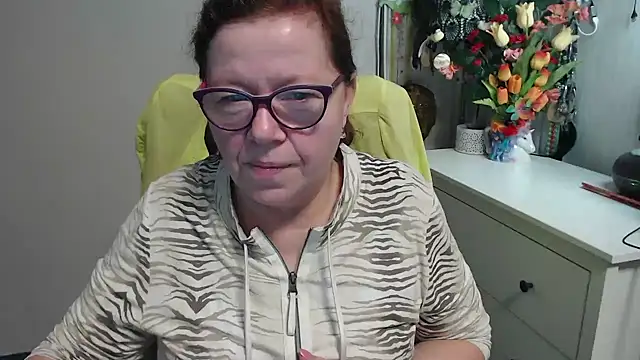 Adelewildx online show from 02.11.26