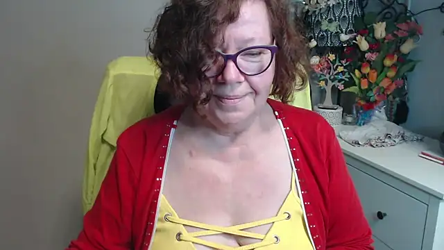 Snapshot of Adelewildx chatting on 05.04.26 Adelewildx online show from 05.04.26