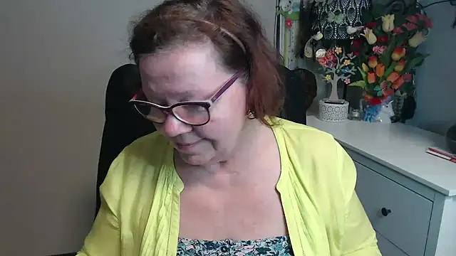 Snapshot of Adelewildx chatting on 05.06.26 Adelewildx online show from 05.06.26