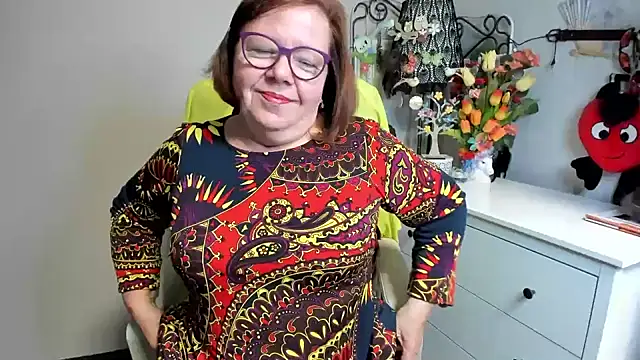 Snapshot of Adelewildx chatting on 06.15.26 Adelewildx online show from 06.15.26