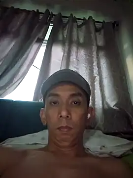 Snapshot of assluv1909 chatting on 01.23.25 assluv1909 online show from 01.23.25