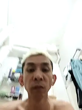 Snapshot of assluv1909 chatting on 11.09.25 assluv1909 online show from 11.09.25