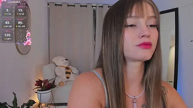 roxie gates  online show from 11.25.25