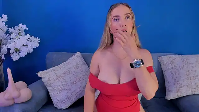 BellaMarieX online show from 12.18.25