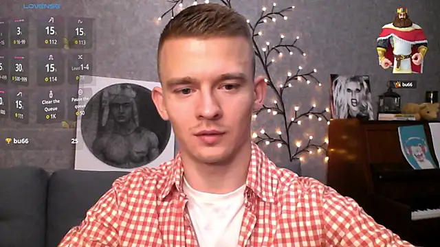 Snapshot of Marvelboy_ chatting on 12.19.24 Marvelboy  online show from 12.19.24