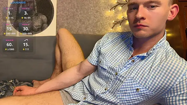 Snapshot of Marvelboy_ chatting on 02.08.25 Marvelboy  online show from 02.08.25