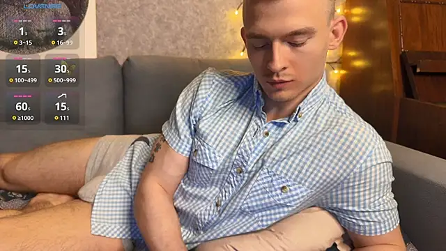 Snapshot of Marvelboy_ chatting on 02.13.25 Marvelboy  online show from 02.13.25