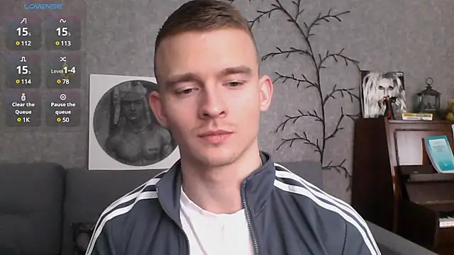 Snapshot of Marvelboy_ chatting on 02.17.25 Marvelboy  online show from 02.17.25