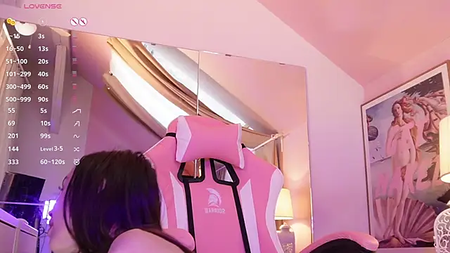 KirstenDanston online show from 03.08.25