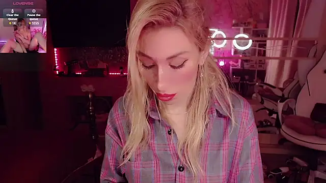 AnnieGOld  online show from 09.28.25