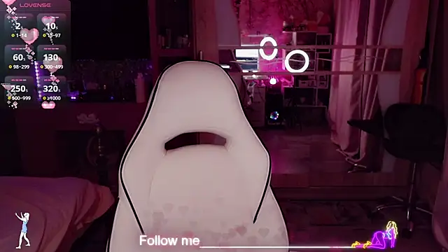 AnnieGOld  online show from 03.15.26