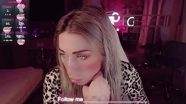 AnnieGOld  online show from 03.28.26