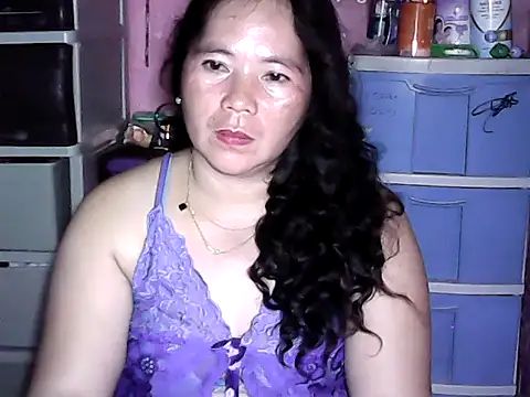 hotpusie 4u online show from 03.01.26