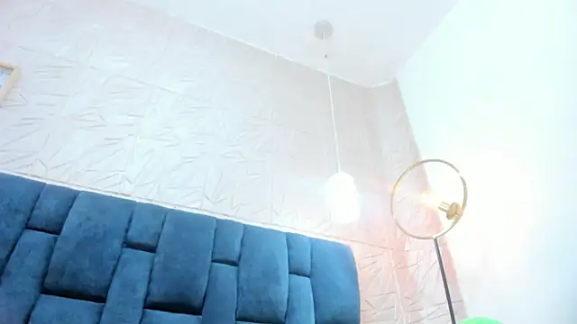 Rebecca Mitchell online show from 03.17.25