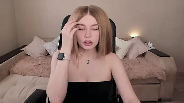 ViolettaLopez online show from 03.16.25