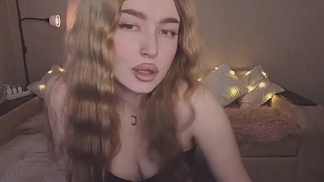 ViolettaLopez online show from 02.19.26