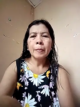 Snapshot of TropicalFlower chatting on 02.15.25 TropicalFlower online show from 02.15.25