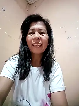 Snapshot of TropicalFlower chatting on 02.21.25 TropicalFlower online show from 02.21.25