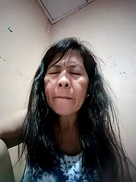 Snapshot of TropicalFlower chatting on 02.25.25 TropicalFlower online show from 02.25.25