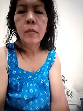 Snapshot of TropicalFlower chatting on 03.18.25 TropicalFlower online show from 03.18.25