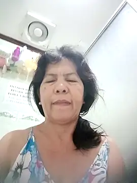 Snapshot of TropicalFlower chatting on 10.09.25 TropicalFlower online show from 10.09.25