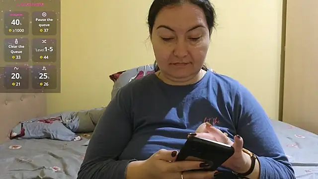 BBW MILF 4U online show from 02.08.25