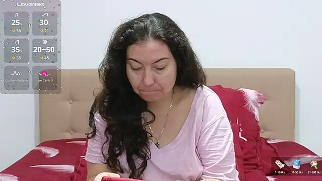 BBW MILF 4U online show from 10.27.25