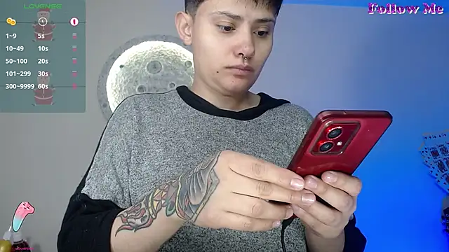 girl intense444 online show from 12.24.24