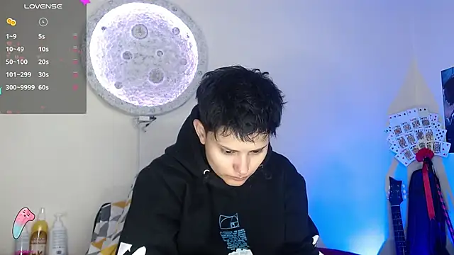 girl intense444 online show from 02.20.25