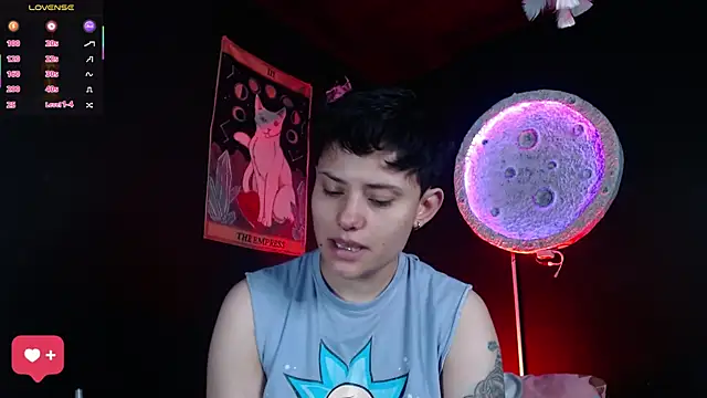 girl intense444 online show from 04.04.26