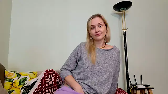 ModelEva online show from 11.30.25