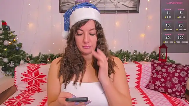 CrazyBeach online show from 12.31.24