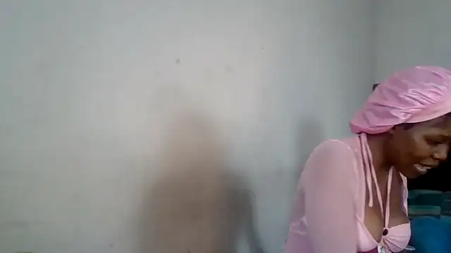 Snapshot of cherryontopy chatting on 03.22.25 cherryontopy online show from 03.22.25