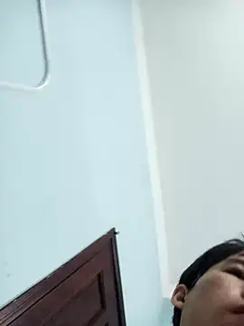 Cachcutee online show from 12.21.24