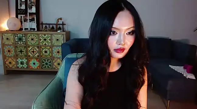 LinaKimthai online show from 02.13.25