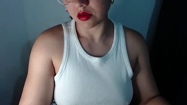 Snapshot of lizbodu chatting on 10.09.25 lizbodu online show from 10.09.25