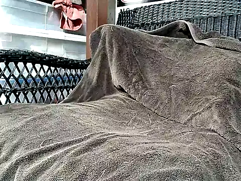 Snapshot of HungHawaiian808@xh chatting on 10.16.25 HungHawaiian808xh online show from 10.16.25